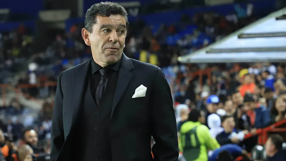 IMAGO7 David Patiño cuando era entrenador de Pumas