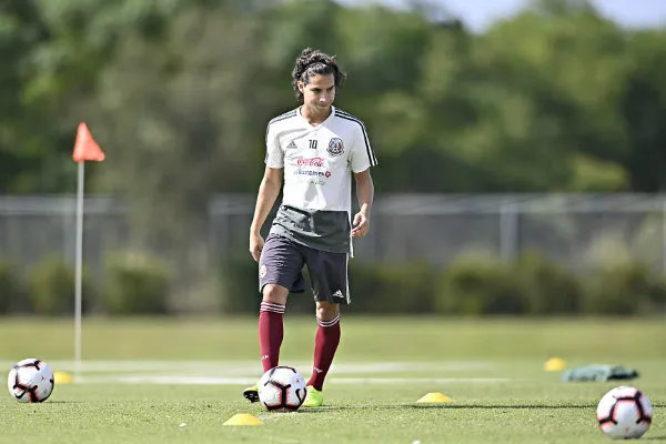 Lainez en un entrenamiento con el Tricolor
