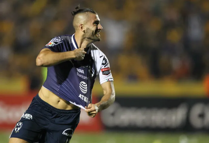 Nico Sánchez festeja su gol ante Tigres