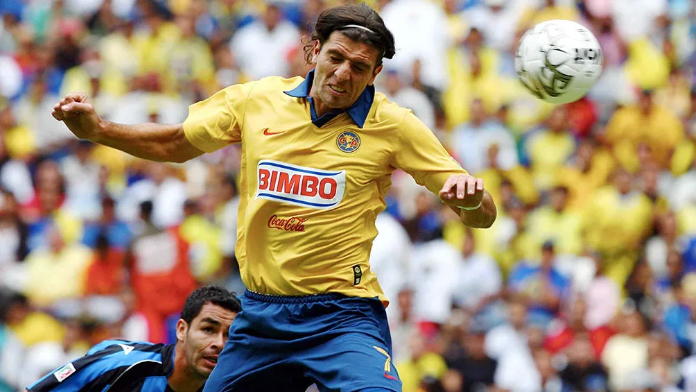 MEXSPORT El argentino Daniel Bilos fracasó rotundamente con América