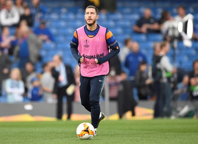 Hazard calienta previo a un duelo con el Chelsea