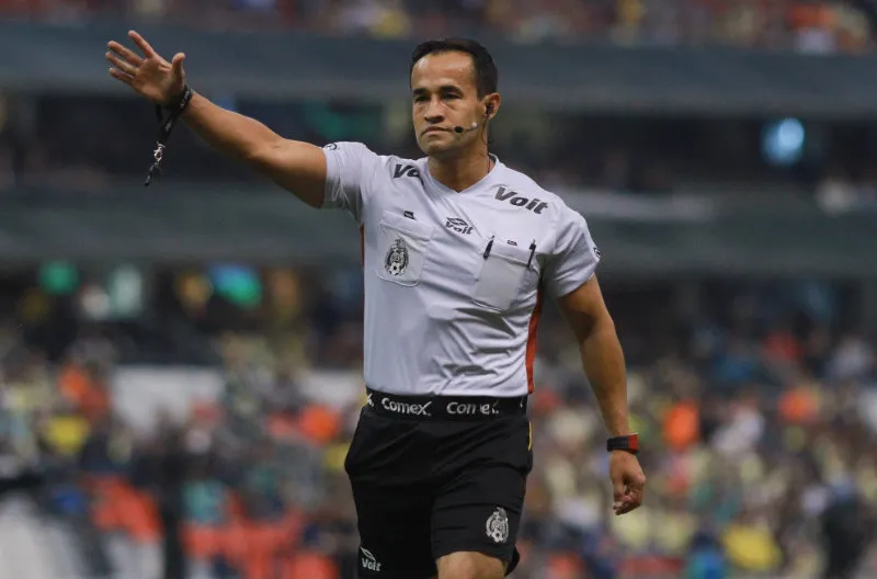 Jorge Isaac Rojas, árbitro central