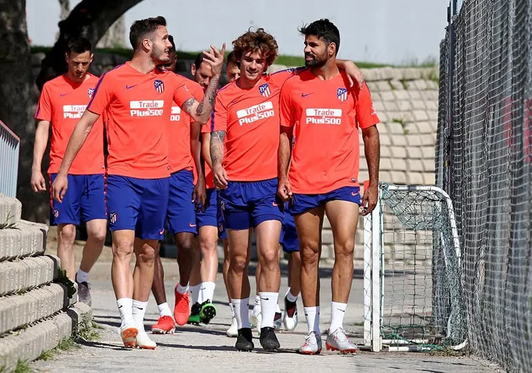 Los jugadores del Atlético en un entrenamiento