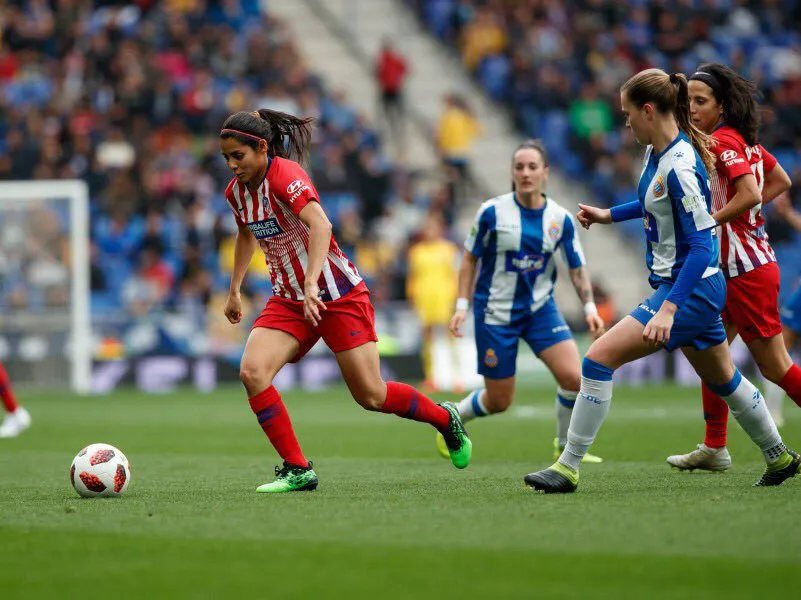 TWITTER @KENTIROBLES Kenti Robles durante un juego del Atlético de Madrid