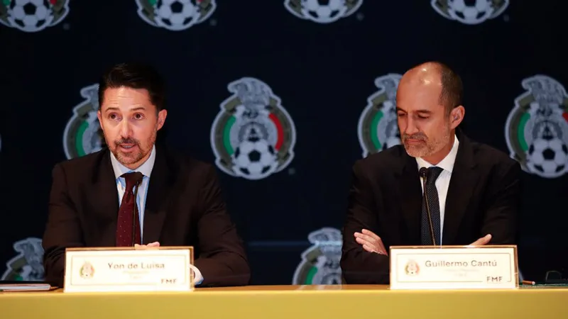 De Luisa y Cantú, en conferencia de prensa