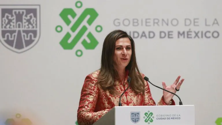 IMAGO7 Ana Guevara durante una conferencia de prensa