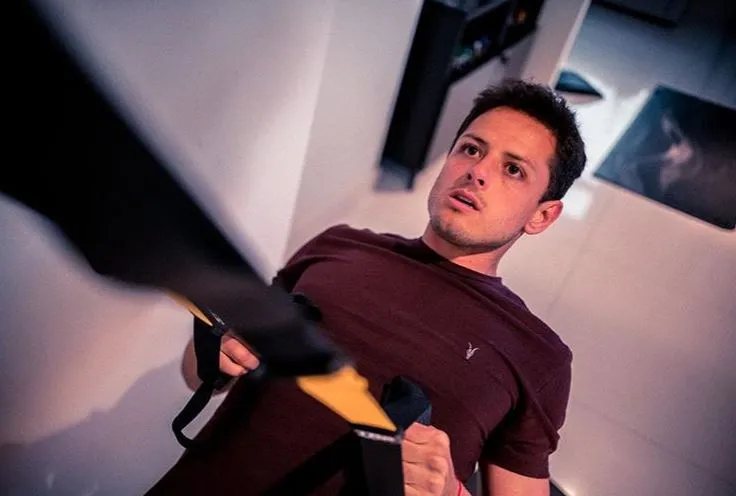 Así lucía CH17 antes de pintarse el cabello de color naranja