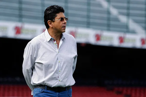 Fidel Kuri en el Pirata Fuente