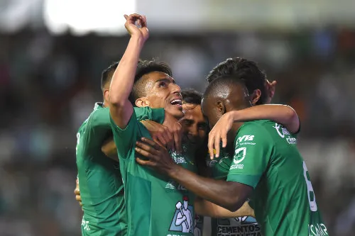 MEXSPORT La Fiera celebra una anotación ante Xolos