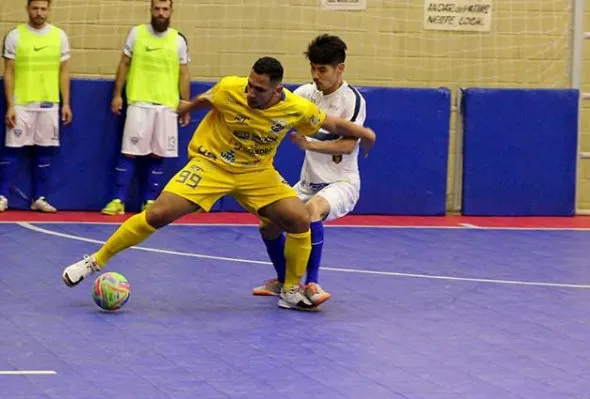 Un partido de futbol sala de la Federación Paulista