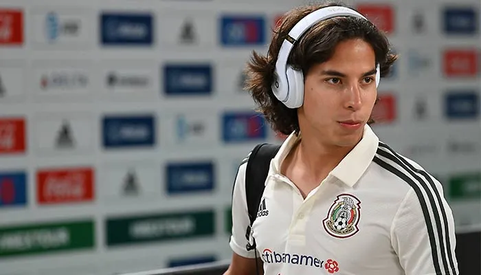 Lainez previo a un duelo con el Tri