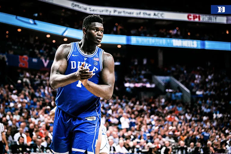 Zion Williamson, en un partido con Duke