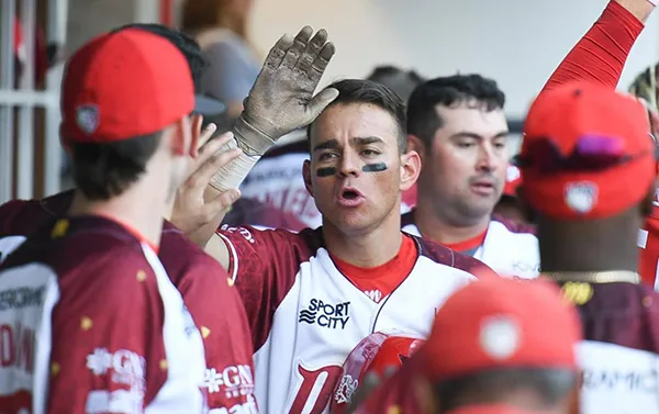 DIABLOS ROJOS DEL MÉXICO Jugadores de Diablos Rojos durante un partido