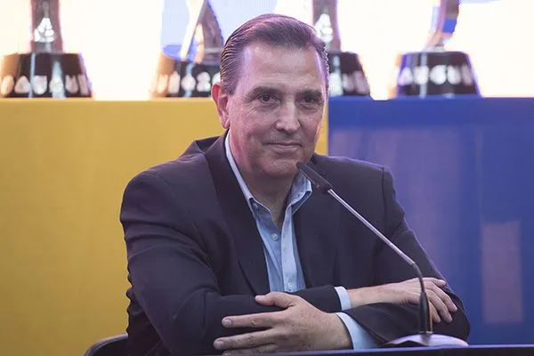 MEXSPORT Miguel Ángel Garza en un evento con los Tigres