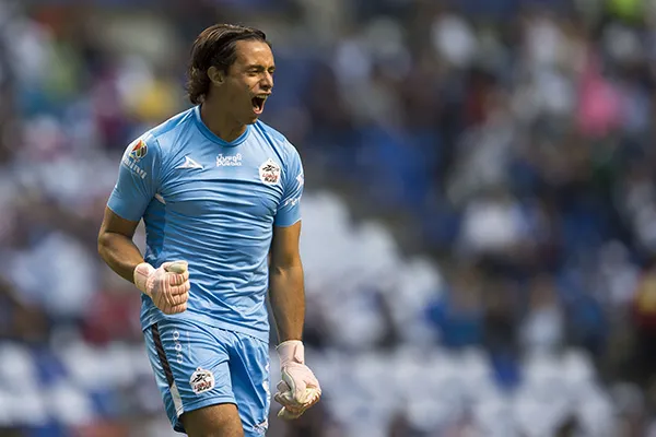 Toño Rodríguez en un partido con Lobos BUAP