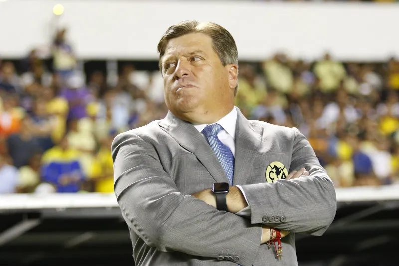 IMAGO7 Miguel Herrera durante un juego del América