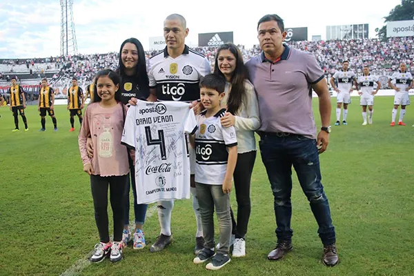 TWITTER @elClubOlimpia Darío Verón, en su último juego como profesional
