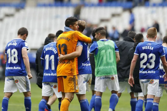 TWITTER @RealOviedo Jugadores del Real Oviedo festejando el triunfo ante Numancia