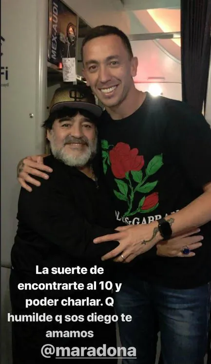 Marchesín sonríe junto a Maradona