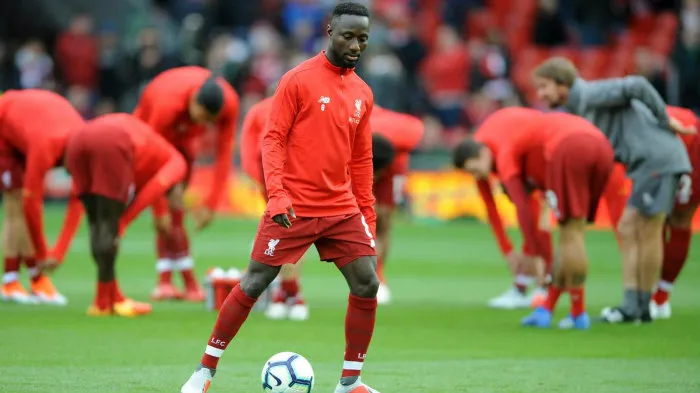 Naby Keita en un entrenamiento del Liverpool