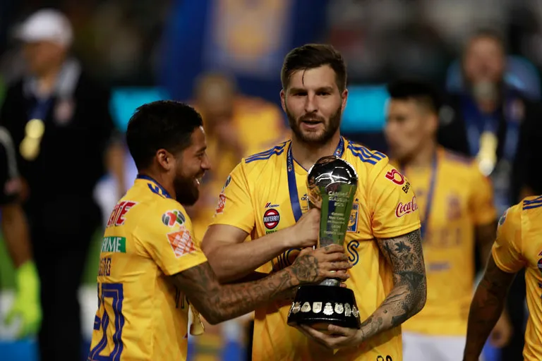 CARLOS RAMÍREZ Aquino da el título a Gignac