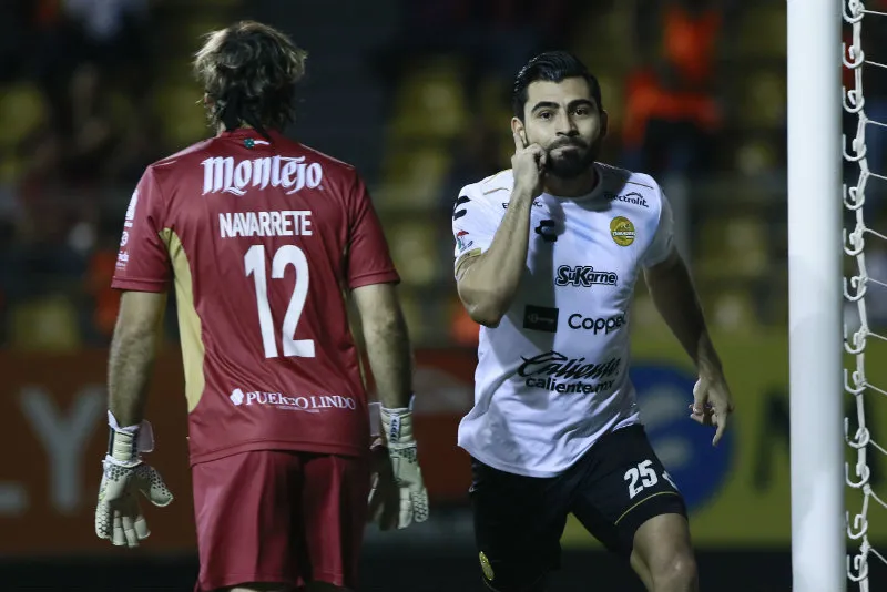 Escoto celebra un gol con Dorados frente a Venados