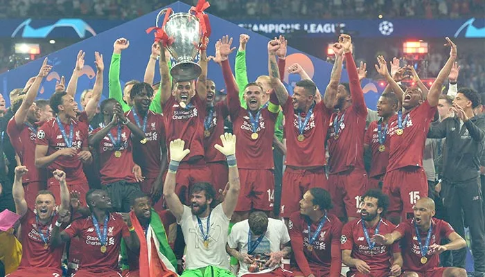 EFE Jugadores del Liverpool festejando el título de la Champions