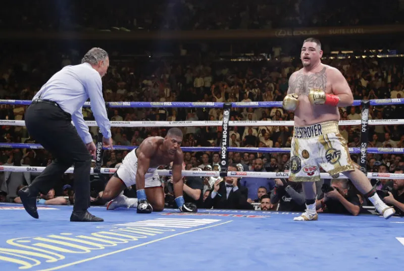 Andy Ruíz tras dejar en la lona a Anthony Joshua