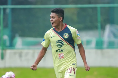 IMAGO7 Morrison Palma celebra un gol con América