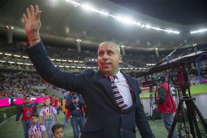 MEXSPORT Bofo, presente en un partido de las Chivas