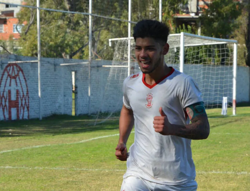 TWITTER @SHAYRMOHAMED Shayr celebra anotación con Huracán