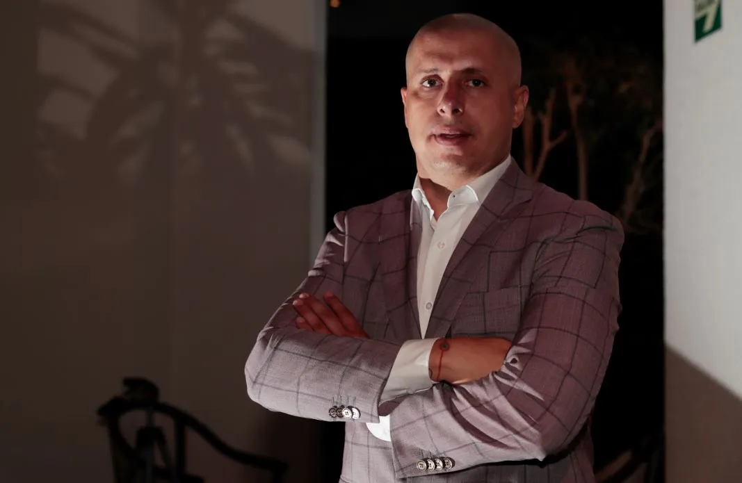 CARLOS RAMÍREZ Bofo posa ante la lente de RÉCORD