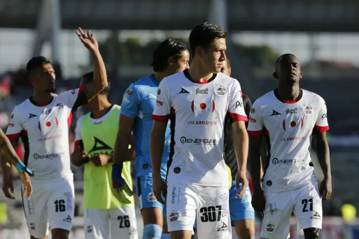 IMAGO7 Jugadores de Lobos BUAP en lamento