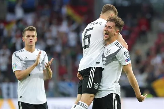 EFE Jugadores de Alemania festejan gol contra Estonia
