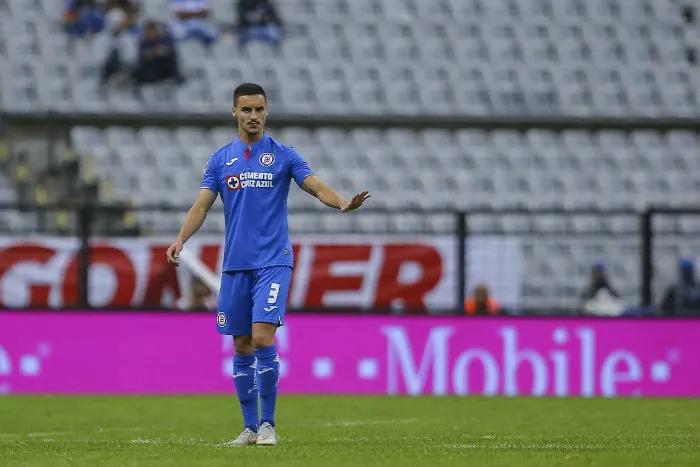Stephen, durante un partido de Cruz Azul