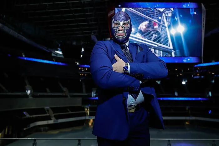 El Hijo del Manotas cruza los brazos en la Arena Ciudad de México