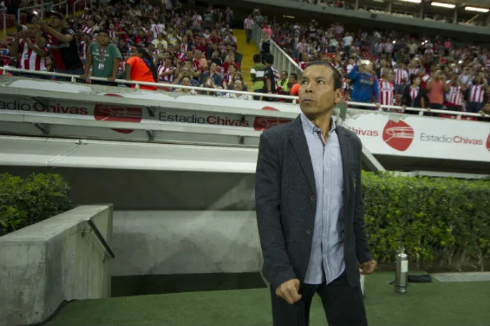 Profe Cruz, durante un partido