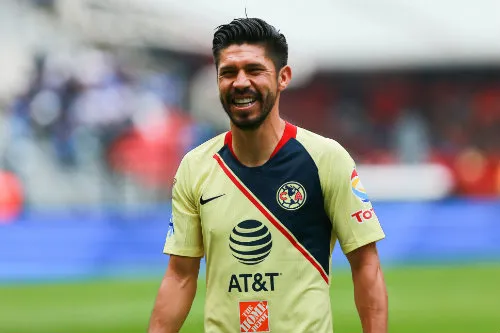 Peralta en un partido con América