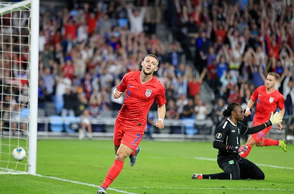 AP Arriola, tras anotar su gol contra Guyana