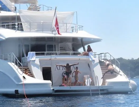 Cristiano Ronaldo de vacaciones con su familia