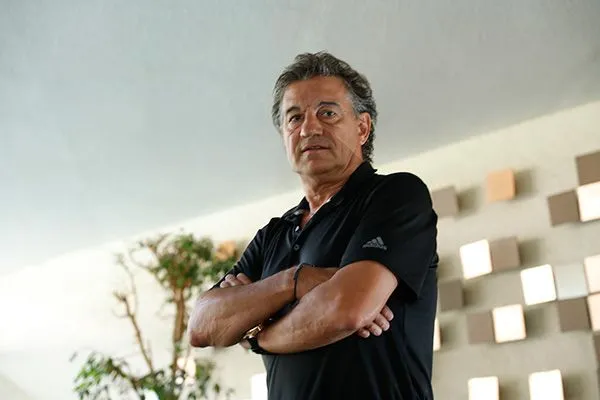 CARLOS RAMÍREZ Rubén Omar Romano posa para la lente de RÉCORD