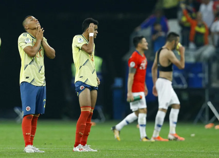 Jugadores de Colombia se lamentan tras derrota contra Chile