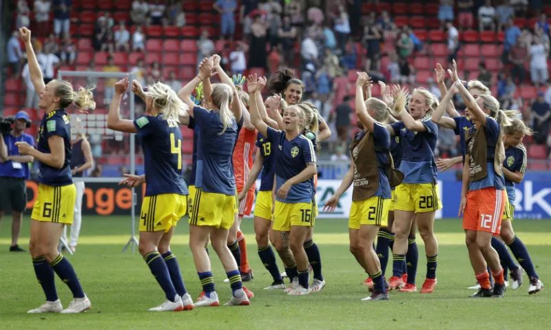 AP Jugadoras de Suecia festejan su pase a 'Semis' del Mundial
