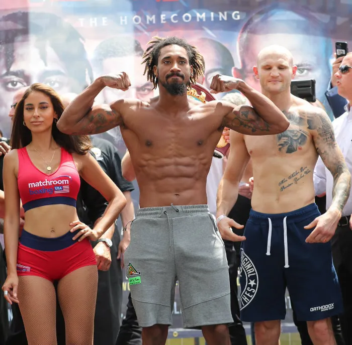 TWITTER @BooBooAndrade Demetrius Andrade en una ceremonia de pesaje