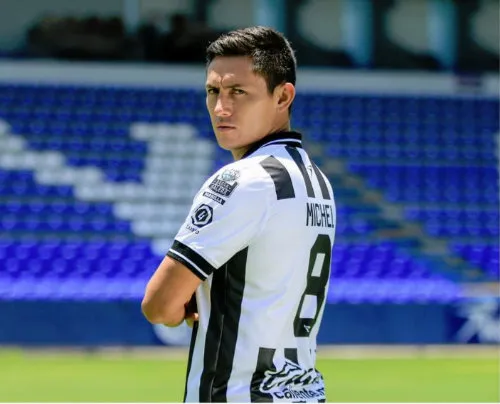 Camiseta en homenaje a Míchel