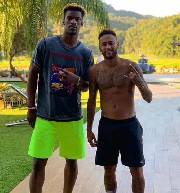 INSTAGRAM @jimmybutler Butler, en sus vacaciones con Neymar