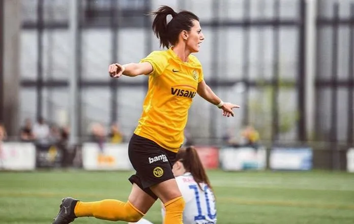 INSTAGRAM @_FLORIJ Florijana Ismaili festeja un gol con el Young Boys