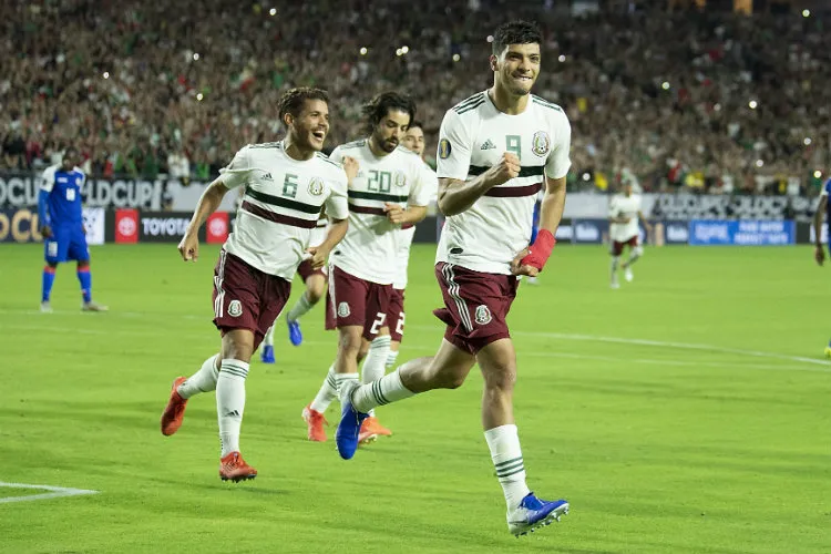 IMAGO7 México festeja gol de Reaúl Jiménez ante Haití