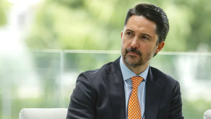 Yon de Luisa en conferencia de prensa