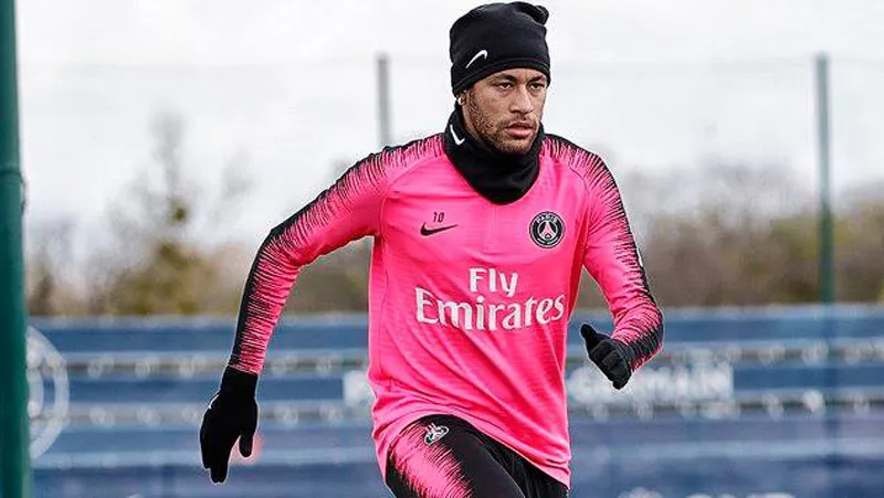 El brasileño realiza una sesión en Francia